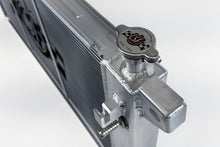 Load image into Gallery viewer, Photo - Close Up