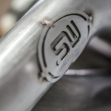 Load image into Gallery viewer, Photo - Close Up