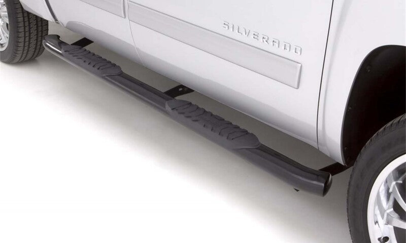 Lund 15-17 Chevy Colorado Crew Cab 5in. Oval Curved Steel Nerf Bars - Black, performance car parts from DTX Performance