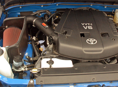 K&N 07-08 Toyota FJ Cruiser V6 4.0L AirCharger Performance Intake installed in engine