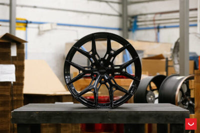 Vossen HF6-4 - 20x9 - 8x170 - ET18 - Super Deep Face - 125.1 - Gloss Black Wheel