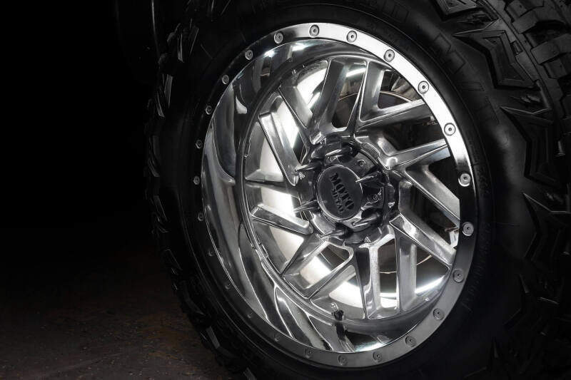 ORACLE Lighting LED Illuminated Wheel Rings - 16.5in PLASMA White, perfect for high performance car tuning and aftermarket performance upgrades.