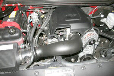 Airaid 07-13 Avalanche/Sierra/Silverado 4.3/4.8/5.3/6.0L Airaid Jr Intake Kit - Oiled / Red Media in engine bay