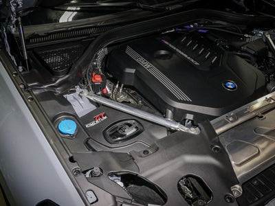 aFe POWER Momentum GT Pro Dry S Intake System in 2020-2023 BMW X3/X4 M40i L6-3.0L (t) B58 engine bay
