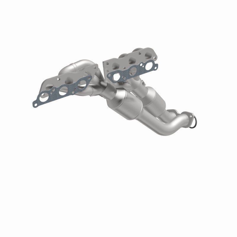 MagnaFlow Conv DF 97-00 Lexus GS300 3.0L catalytic converter for performance cars.