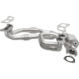 MagnaFlow Direct Fit Catalytic Converter 06-10 Subaru Forester