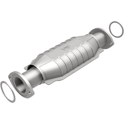 MagnaFlow Conv DF Tacoma 95-98 2.7L/3.4L catalytic converter by DTX Performance, veteran owned, for high performance engine upgrades.