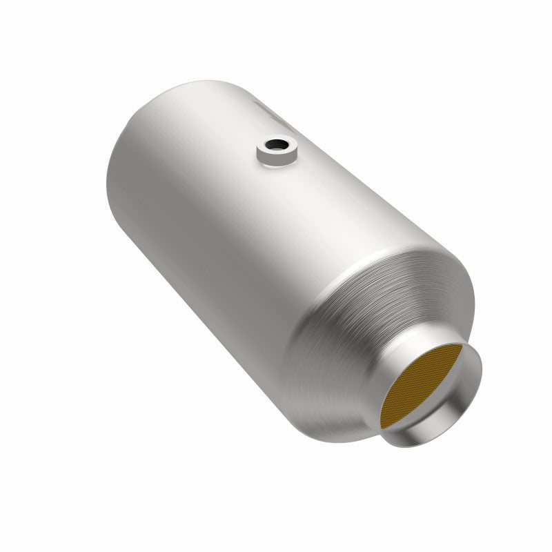 Magnaflow 3.00in. C/C 6in. spun body Universal Converter for high performance auto parts and exhaust systems, DTX Performance