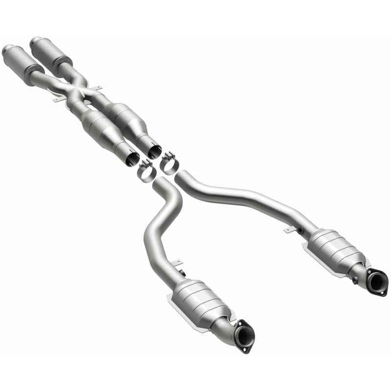 MagnaFlow Conv DF BMW M3 08-09 OEM for performance car parts, engineered for high engine performance and corrosion resistance.