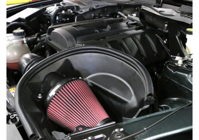 Roush 2015-2017 Ford Mustang 2.3L Cold Air Kit installed in engine bay, enhancing performance with high efficiency filtration.