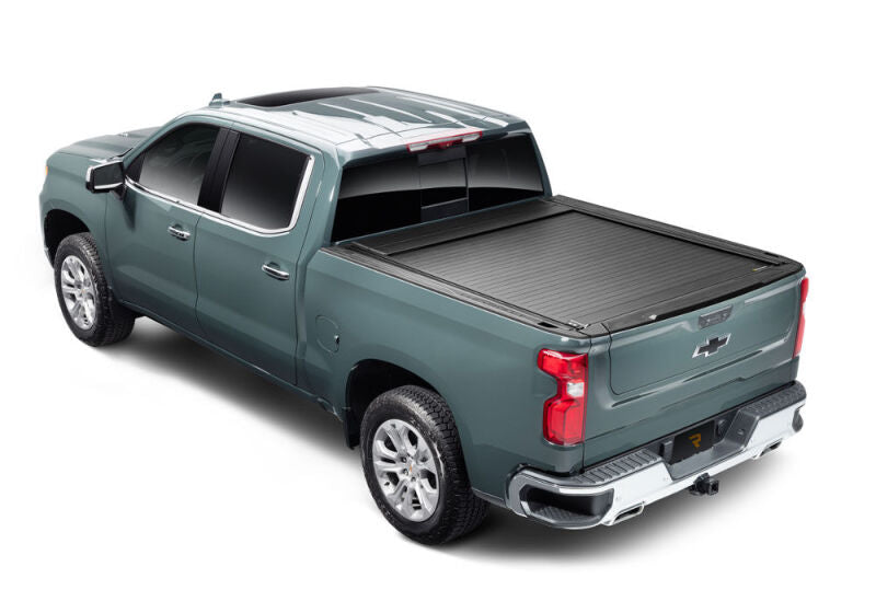 RealTruck 2019-2026 Chevy/GMC Silverado/Sierra 5ft 10in FlushFit Electric Retractable Cover