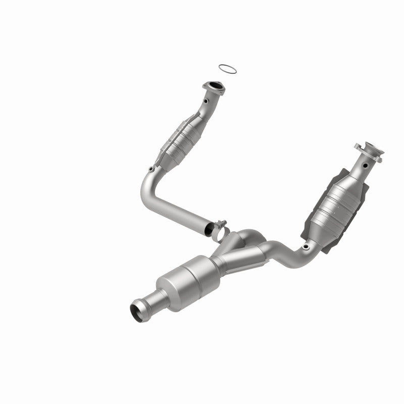 MagnaFlow Conv Direct Fit 10-13 GMC Sierra 1500 V6 4.3L - DTX Performance