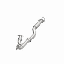 Load image into Gallery viewer, MagnaFlow Direct-Fit OEM EPA Compliant Catalytic Converter - 13-15 Nissan Pathfinder V6 3.5L - DTX Performance