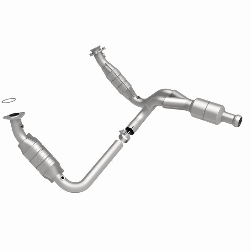 MagnaFlow Conv Direct Fit 10-13 GMC Sierra 1500 V6 4.3L - DTX Performance