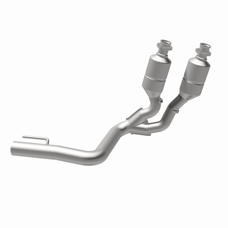 MagnaFlow Conv DF 02-04 GrCherokee I6 Front OEM - DTX Performance