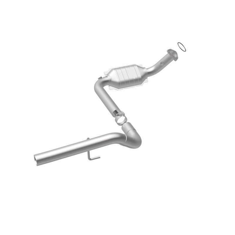 MagnaFlow Conv DF 02-06 Cadillac Escalade / 02-06 GM Yukon (Inc Denali)  6.0L D/S - DTX Performance