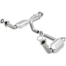 Load image into Gallery viewer, MagnaFlow Conv DF 02-06 Cadillac Escalade / 02-06 Chevy Avalanche 5.3L Dual Conv Y-Pipe Assembly 2WD - DTX Performance