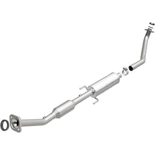 Load image into Gallery viewer, MagnaFlow OEM Grade 03-06 Pontiac Vibe GT 1.8L Direct Fit Federal Catalytic Converter - DTX Performance