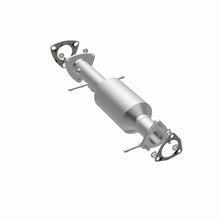 Load image into Gallery viewer, MagnaFlow California Grade Catalytic Converter Direct Fit 96-97 GMC Sonoma / Chevrolet S10 - DTX Performance