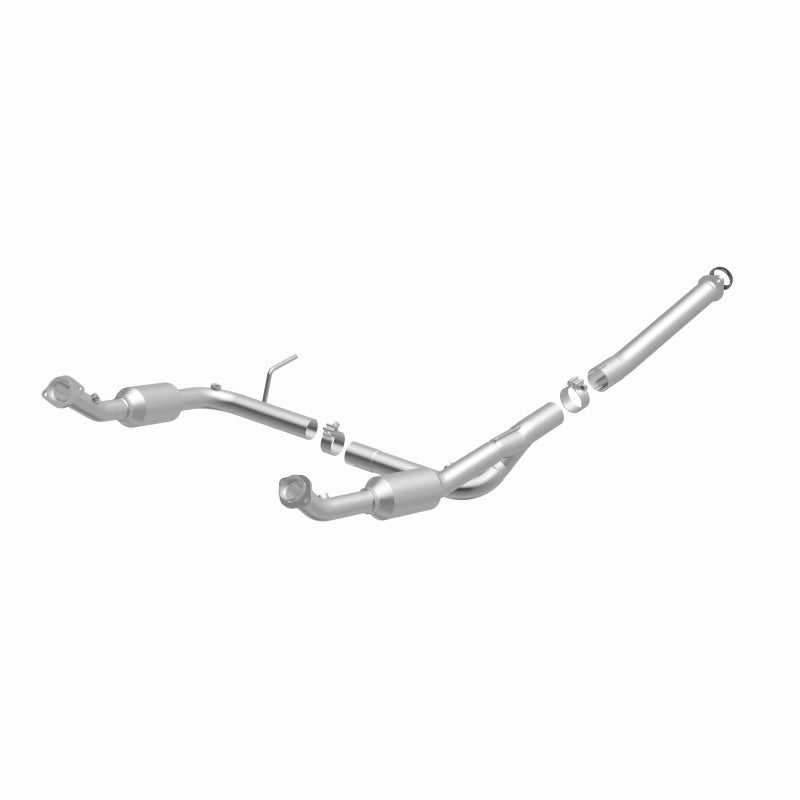 MagnaFlow Conv Direct Fit OEM 2004-2005 Ford Explorer/Mercury Mountaineer Underbody - DTX Performance