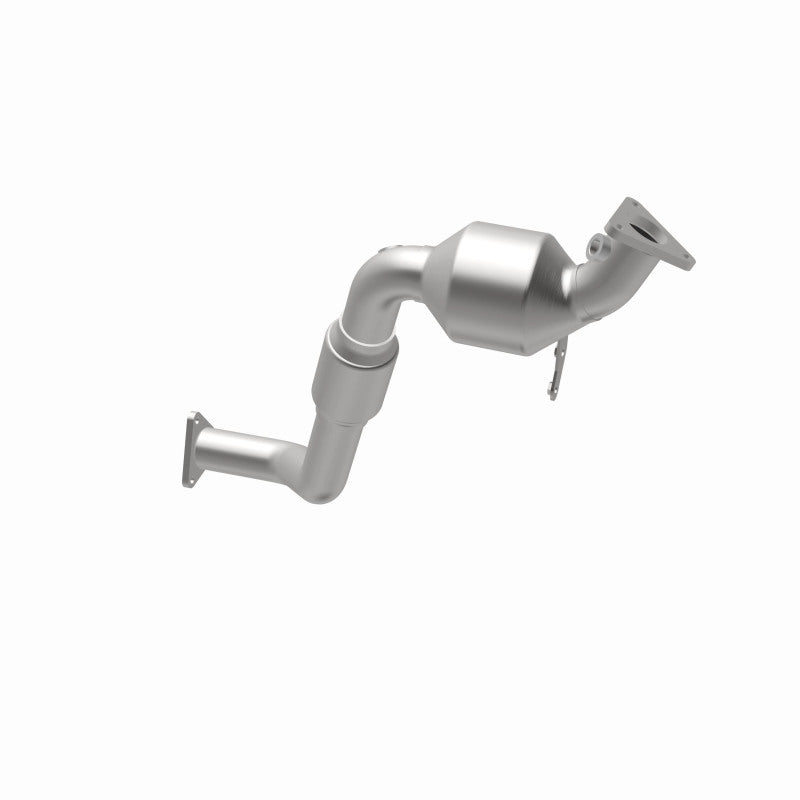 MagnaFlow Conv DF 07 VW Touareg 3.6L Rear close - DTX Performance