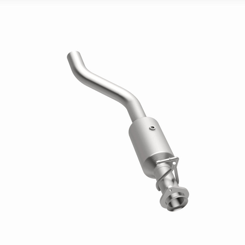 MagnaFlow 22-24 Ford F-650 V8 7.3L Underbody Direct Fit Catalytic Converter - DTX Performance