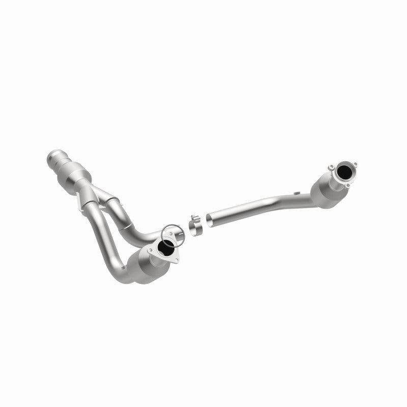 MagnaFlow Converter Direct Fit 2015 GMC Yukon XL V8 6.2L - DTX Performance