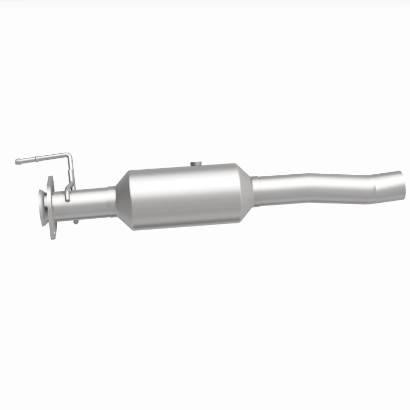 MagnaFlow 18-19 Ford F-450 Super Duty V10 6.8L Underbody Direct Fit Catalytic Converter - DTX Performance