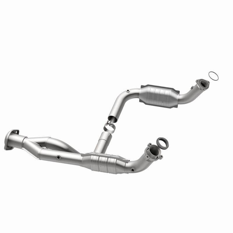 MagnaFlow Conv DF 07-09 Hummer Truck H2 Y-Pipe Assy - DTX Performance