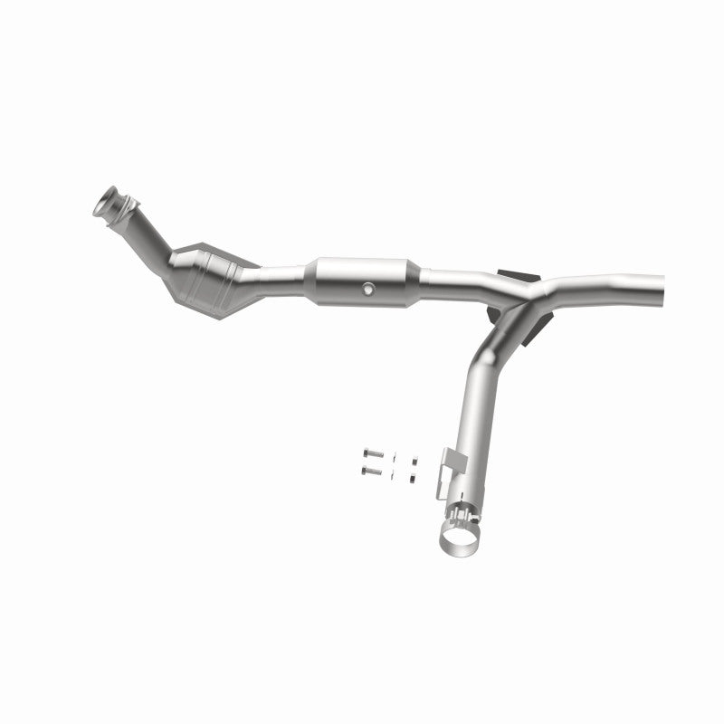 Magnaflow 01-03 Ford F150 XL/XLT V6 4.2L OEM Grade / EPA Compliant Direct-Fit Catalytic Converter - DTX Performance