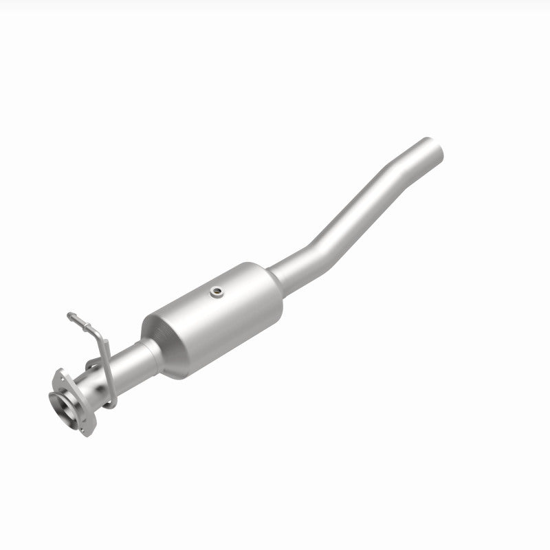 MagnaFlow 16-19 Ford F-53 V10 6.8L Underbody Direct-Fit Catalytic Converter - DTX Performance