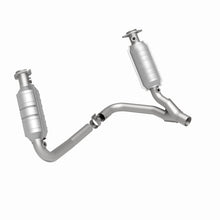 Load image into Gallery viewer, MagnaFlow Conv DF 05-06 Dodge Dakota/2006 Mitsubishi Raider 3.7L Y-Pipe Assembly - DTX Performance