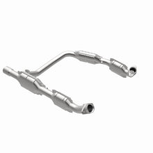 Load image into Gallery viewer, MagnaFlow Conv DF Ford E350 Van 06 5.4L OEM - DTX Performance