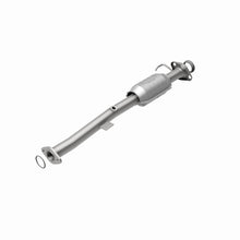 Load image into Gallery viewer, MagnaFlow 99-03 Chevrolet Tracker / Suzuki Vitara 1.6L/2.0L Direct-Fit Catalytic Converter - DTX Performance