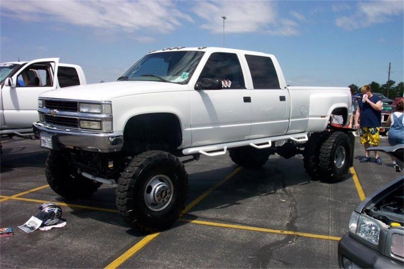 N-Fab Nerf Step 92-00 Chevy-GMC 2500/3500 Crew Cab 8ft Bed - Gloss Black - Bed Access - 3in - DTX Performance