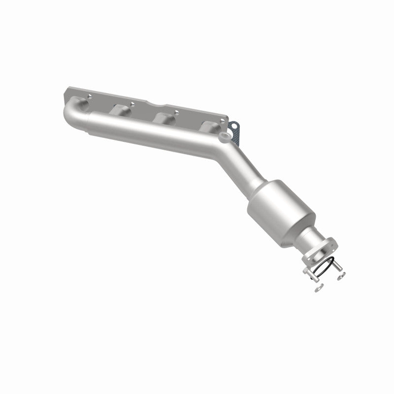 MagnaFlow Direct-Fit California Manifold Catalytic Converter 04-06 Nissan Titan 5.6L V8 - DTX Performance