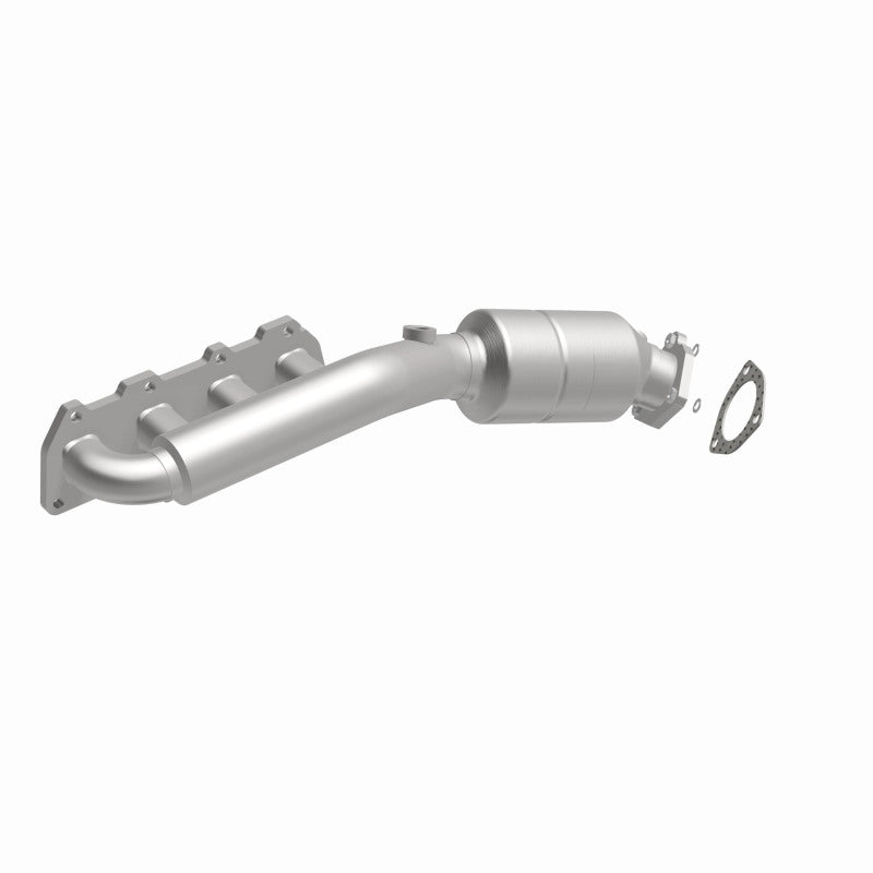 MagnaFlow Conv DF 02-04 VW Passat 4.0L - DTX Performance