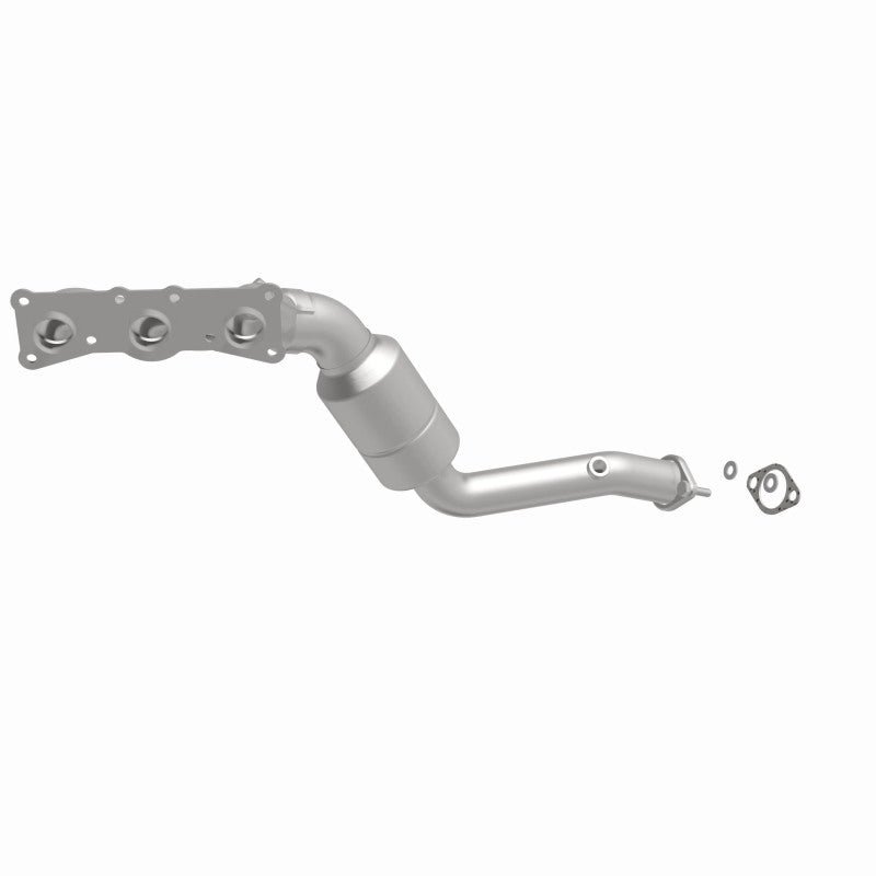 MagnaFlow Conv DF 2008-2010 BMW 528i/528i xDrive 3.0L Underbody - DTX Performance