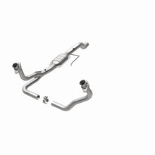 Load image into Gallery viewer, MagnaFlow Conv DF 00-03 Dakota 4.7L 4WD OEM - DTX Performance