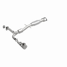 Load image into Gallery viewer, MagnaFlow Conv DF 00-04 Chevy S10 Pickup 4.3L 2WD A/T / 00-04 GMC Sonoma 4.3L 2WD A/T - DTX Performance