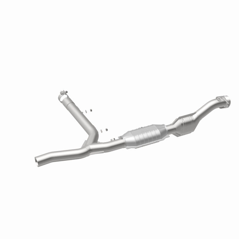 MagnaFlow Conv DF 97-98 Ford Trucks 4.6L - DTX Performance