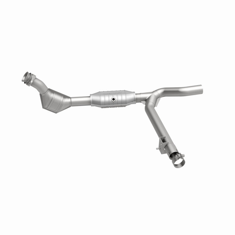 MagnaFlow Conv DF 99-00 Ford F-150 4.2L 50S - DTX Performance