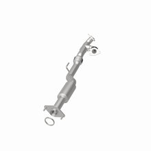 Load image into Gallery viewer, MagnaFlow Direct-Fit OEM EPA Compliant Catalytic Converter - 13-15 Nissan Pathfinder V6 3.5L - DTX Performance