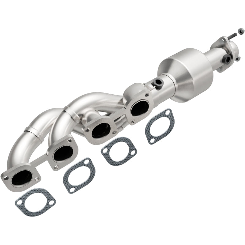 Magnaflow Conv DF 04-05 BMW 545I 4.4L  P/S - DTX Performance