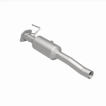 Load image into Gallery viewer, MagnaFlow 18-19 Ford F-450 Super Duty V10 6.8L Underbody Direct Fit Catalytic Converter - DTX Performance