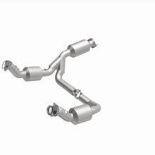 Load image into Gallery viewer, MagnaFlow 2021 Chevrolet Express 2500 4.3L Underbody Direct-Fit Catalytic Converter - DTX Performance