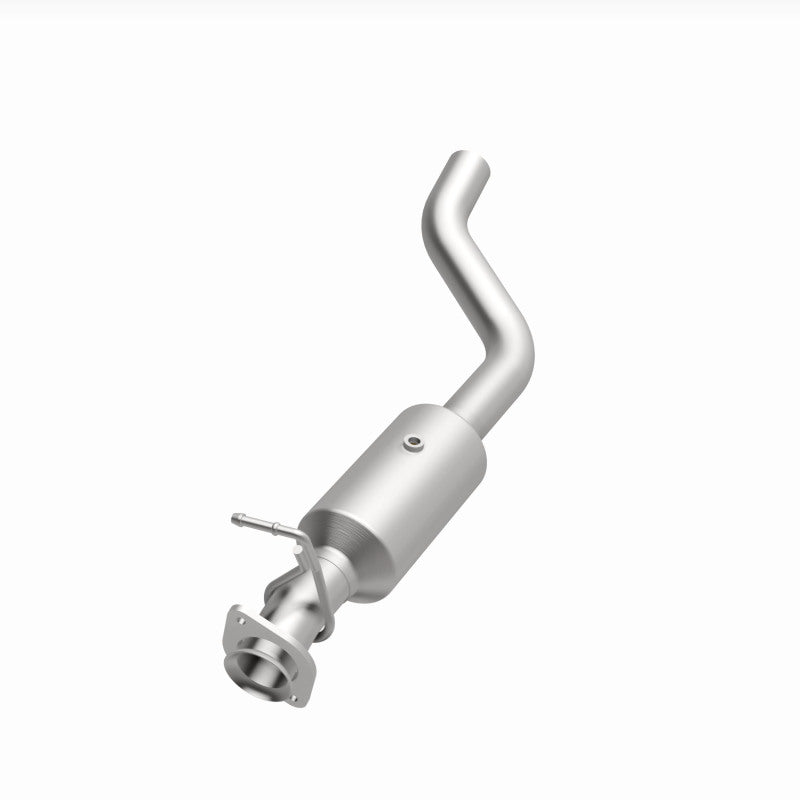 MagnaFlow 22-24 Ford F-650 V8 7.3L Underbody Direct Fit Catalytic Converter - DTX Performance