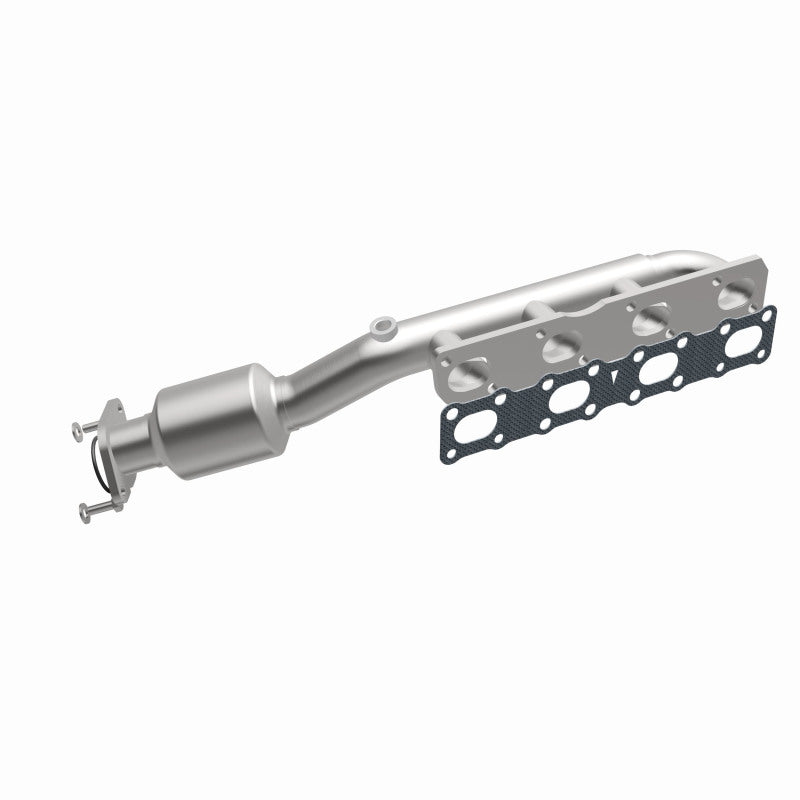 MagnaFlow Direct-Fit California Manifold Catalytic Converter 04-06 Nissan Titan 5.6L V8 - DTX Performance