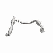 Load image into Gallery viewer, MagnaFlow Conv Direct Fit 05-06 Ford E-350 Super Duty 5.4L - DTX Performance