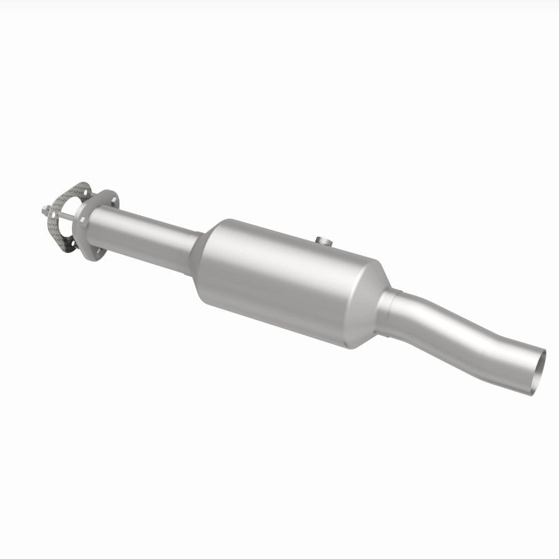 MagnaFlow 16-19 Ford E-450 Super Duty Base V10 6.8L Underbody Direct-Fit Catalytic Converter - DTX Performance